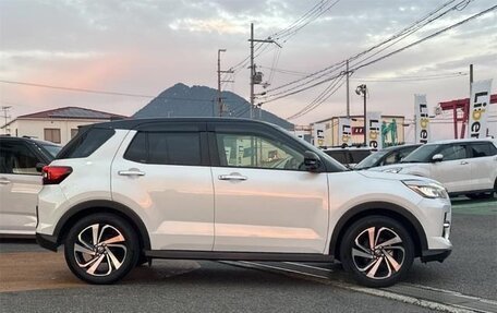 Toyota Raize I, 2022 год, 1 648 000 рублей, 5 фотография