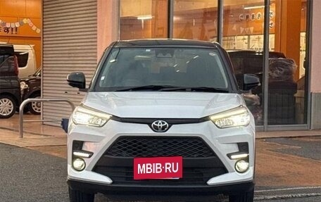 Toyota Raize I, 2022 год, 1 648 000 рублей, 3 фотография