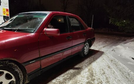 Mercedes-Benz C-Класс, 1995 год, 160 000 рублей, 2 фотография