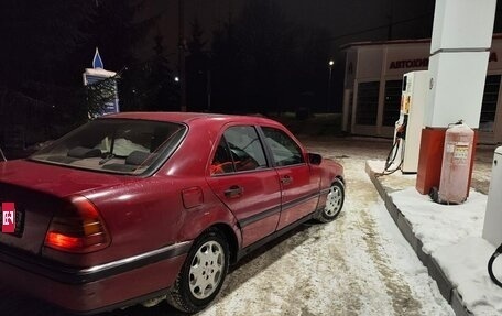 Mercedes-Benz C-Класс, 1995 год, 160 000 рублей, 5 фотография