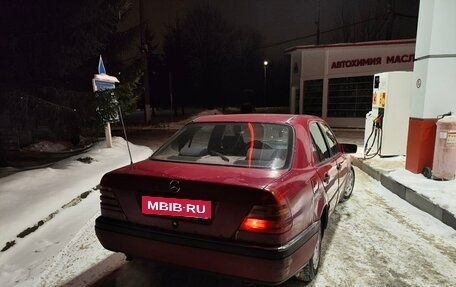 Mercedes-Benz C-Класс, 1995 год, 160 000 рублей, 4 фотография