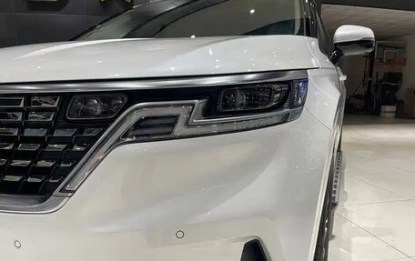 KIA Carnival, 2021 год, 5 000 000 рублей, 11 фотография