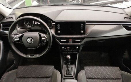 Skoda Rapid II, 2021 год, 1 906 000 рублей, 9 фотография