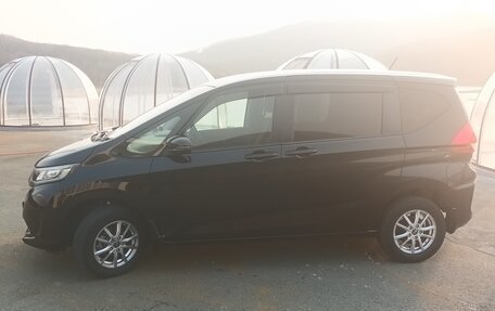 Honda Freed II, 2019 год, 1 850 000 рублей, 8 фотография