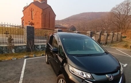 Honda Freed II, 2019 год, 1 850 000 рублей, 3 фотография