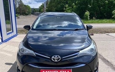 Toyota Avensis III рестайлинг, 2015 год, 1 400 000 рублей, 1 фотография