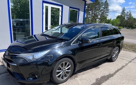 Toyota Avensis III рестайлинг, 2015 год, 1 400 000 рублей, 11 фотография