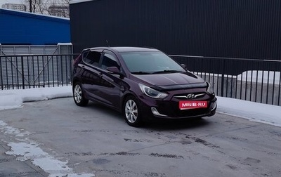 Hyundai Solaris II рестайлинг, 2011 год, 890 000 рублей, 1 фотография
