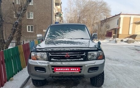 Mitsubishi Pajero III рестайлинг, 2003 год, 1 000 000 рублей, 5 фотография