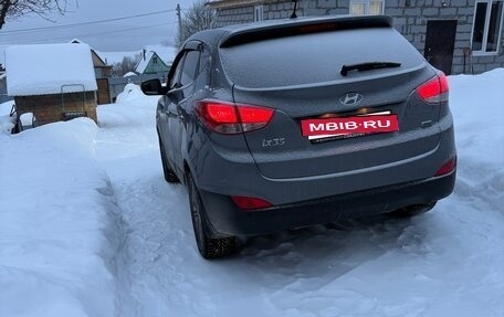 Hyundai ix35 I рестайлинг, 2013 год, 1 510 000 рублей, 2 фотография