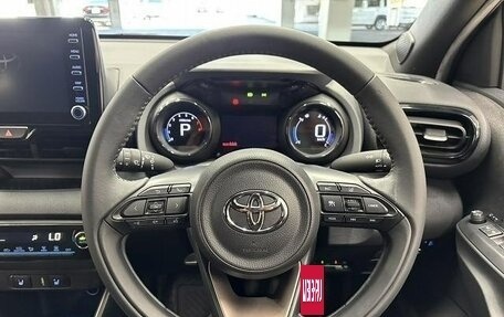 Toyota Yaris, 2020 год, 790 002 рублей, 11 фотография