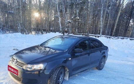 Volkswagen Polo VI (EU Market), 2011 год, 610 000 рублей, 1 фотография