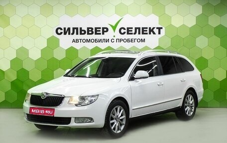 Skoda Superb III рестайлинг, 2012 год, 1 200 000 рублей, 1 фотография