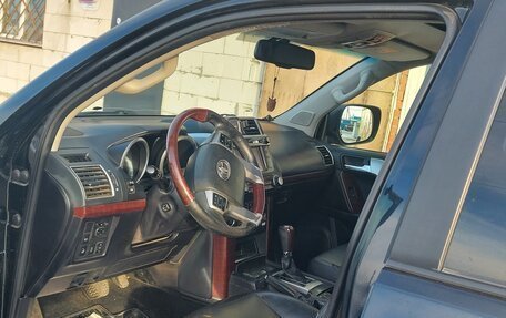 Toyota Land Cruiser Prado 150 рестайлинг 2, 2017 год, 4 370 000 рублей, 7 фотография