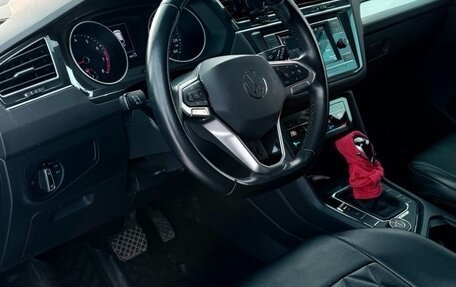 Volkswagen Tiguan II, 2021 год, 3 400 000 рублей, 4 фотография