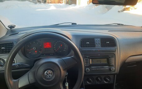 Volkswagen Polo VI (EU Market), 2011 год, 610 000 рублей, 14 фотография