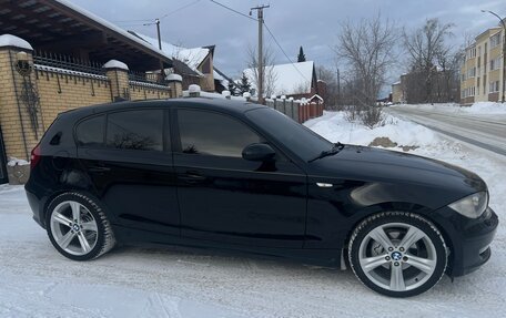 BMW 1 серия, 2011 год, 780 000 рублей, 5 фотография