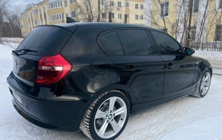 BMW 1 серия, 2011 год, 780 000 рублей, 6 фотография