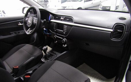 KIA Rio IV, 2018 год, 1 450 000 рублей, 5 фотография