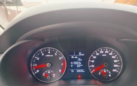 KIA Rio IV, 2018 год, 1 450 000 рублей, 6 фотография