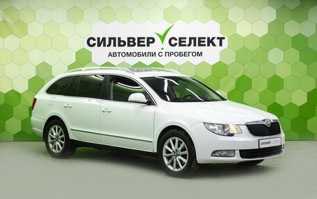 Skoda Superb III рестайлинг, 2012 год, 1 200 000 рублей, 5 фотография