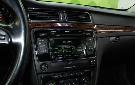 Skoda Superb III рестайлинг, 2012 год, 1 200 000 рублей, 18 фотография