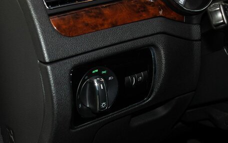 Skoda Superb III рестайлинг, 2012 год, 1 200 000 рублей, 21 фотография