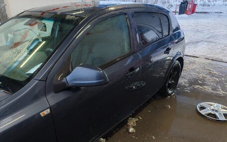 Opel Astra H, 2011 год, 560 000 рублей, 4 фотография