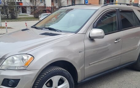 Mercedes-Benz M-Класс, 2009 год, 1 650 000 рублей, 1 фотография