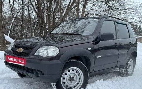 Chevrolet Niva I рестайлинг, 2012 год, 515 000 рублей, 9 фотография