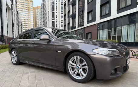 BMW 5 серия, 2012 год, 1 750 000 рублей, 2 фотография