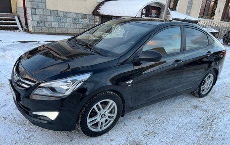 Hyundai Solaris II рестайлинг, 2015 год, 1 140 000 рублей, 3 фотография