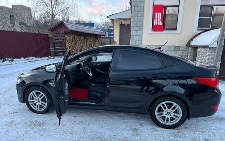 Hyundai Solaris II рестайлинг, 2015 год, 1 140 000 рублей, 15 фотография