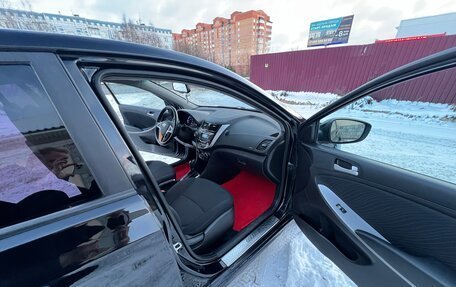 Hyundai Solaris II рестайлинг, 2015 год, 1 140 000 рублей, 22 фотография