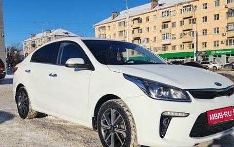 KIA Rio IV, 2018 год, 1 800 000 рублей, 2 фотография