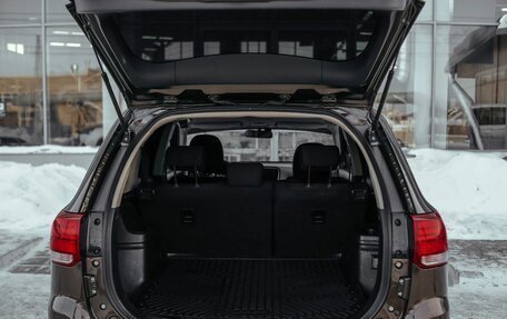 Mitsubishi Outlander III рестайлинг 3, 2018 год, 2 100 000 рублей, 21 фотография