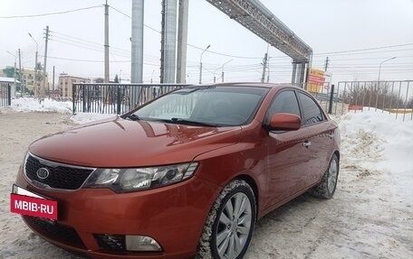 KIA Cerato III, 2011 год, 950 000 рублей, 2 фотография