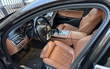 BMW 7 серия, 2017 год, 3 498 000 рублей, 13 фотография