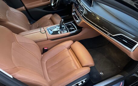 BMW 7 серия, 2017 год, 3 498 000 рублей, 8 фотография