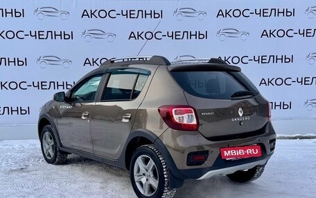 Renault Sandero II рестайлинг, 2019 год, 1 200 000 рублей, 3 фотография