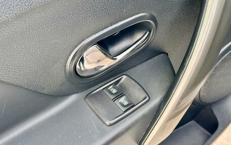 Renault Sandero II рестайлинг, 2019 год, 1 200 000 рублей, 12 фотография