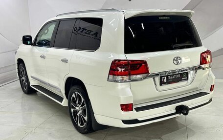 Toyota Land Cruiser 200, 2021 год, 8 500 000 рублей, 7 фотография