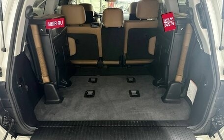 Toyota Land Cruiser 200, 2021 год, 8 500 000 рублей, 23 фотография