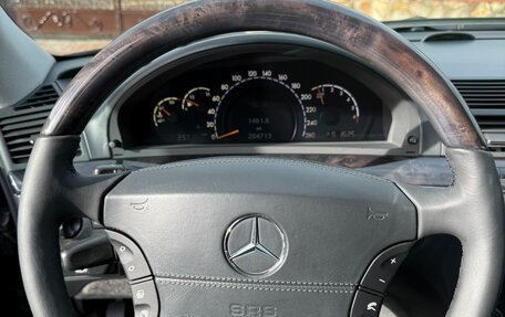 Mercedes-Benz S-Класс, 2005 год, 2 100 000 рублей, 2 фотография