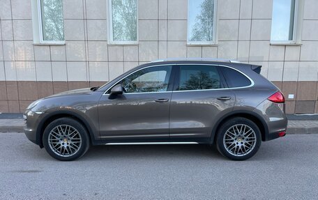 Porsche Cayenne III, 2011 год, 2 000 000 рублей, 1 фотография