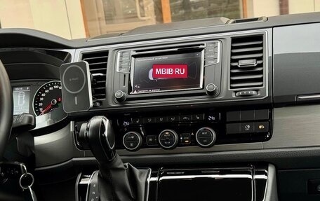 Volkswagen Multivan T6 рестайлинг, 2018 год, 5 220 000 рублей, 11 фотография