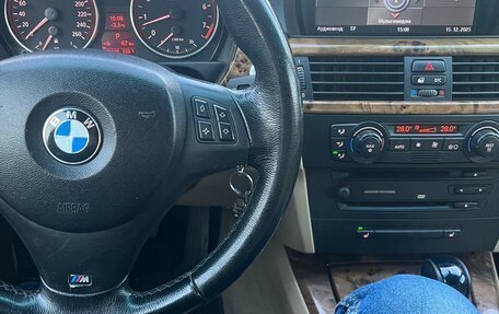 BMW 3 серия, 2005 год, 800 000 рублей, 12 фотография