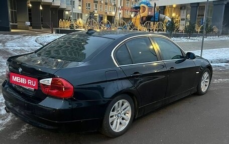 BMW 3 серия, 2005 год, 800 000 рублей, 8 фотография