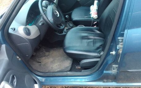 Renault Logan I, 2010 год, 350 000 рублей, 4 фотография