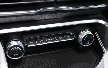 Geely Coolray I, 2022 год, 1 850 000 рублей, 31 фотография